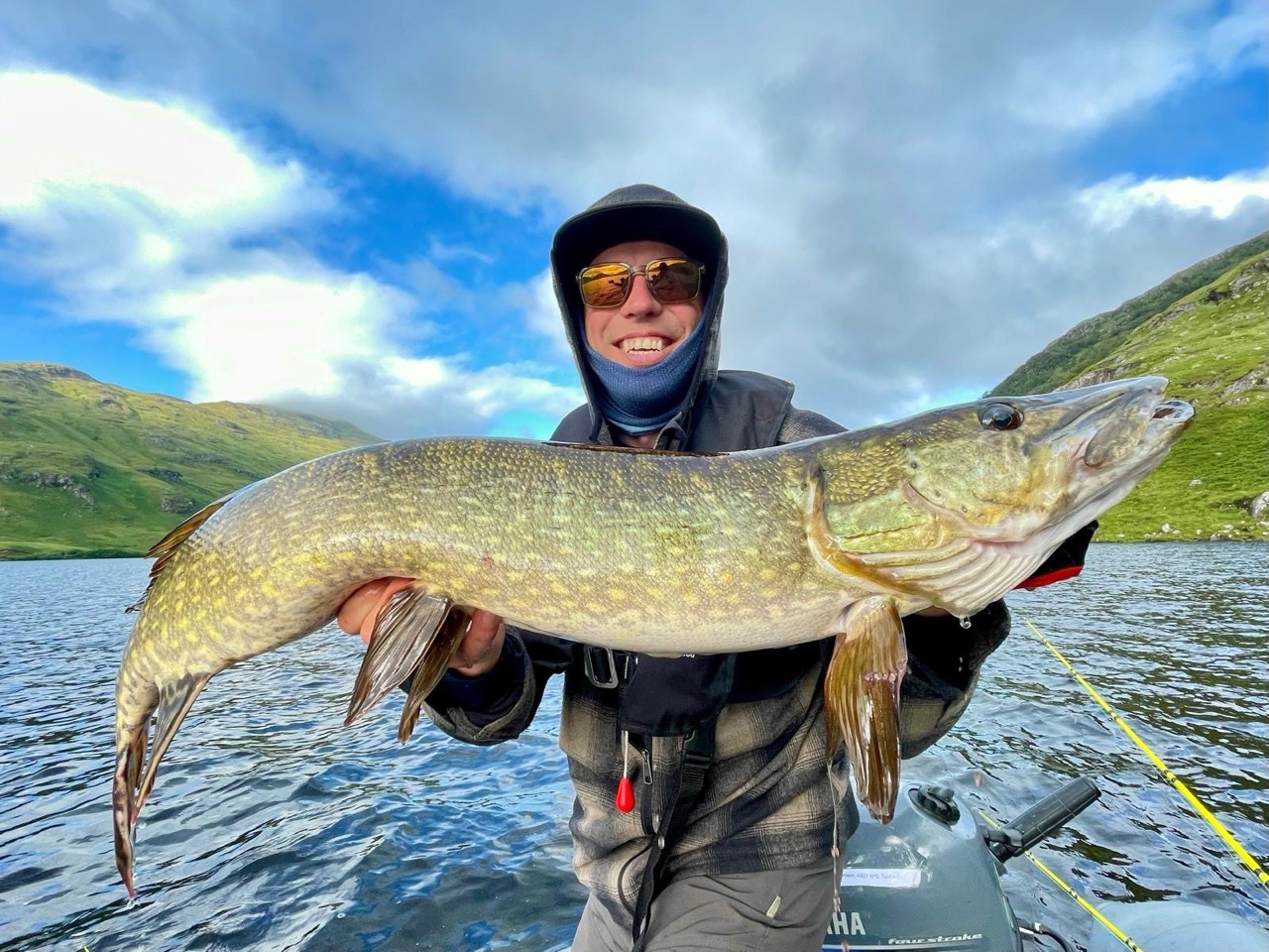 63161bad-63f3-4c96-aa30-f26b4fe25276 Large